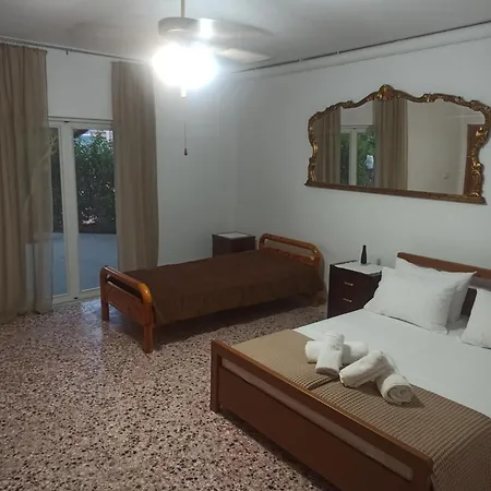 Kakoliri Dom wakacyjny Taxiarches (Kymi-Aliveri)